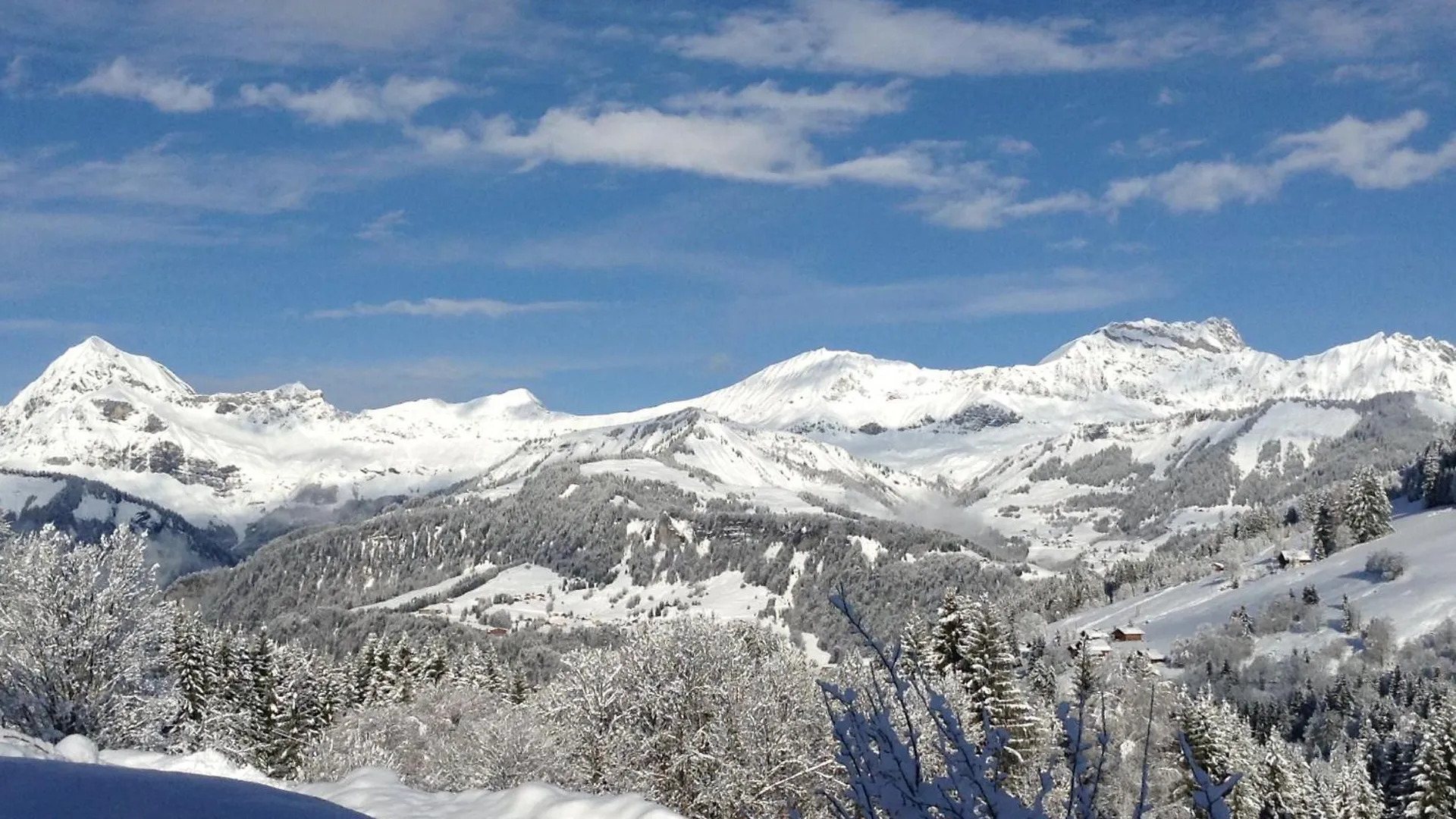 Chalets Savoie Notre-Dame-de-Bellecombe France